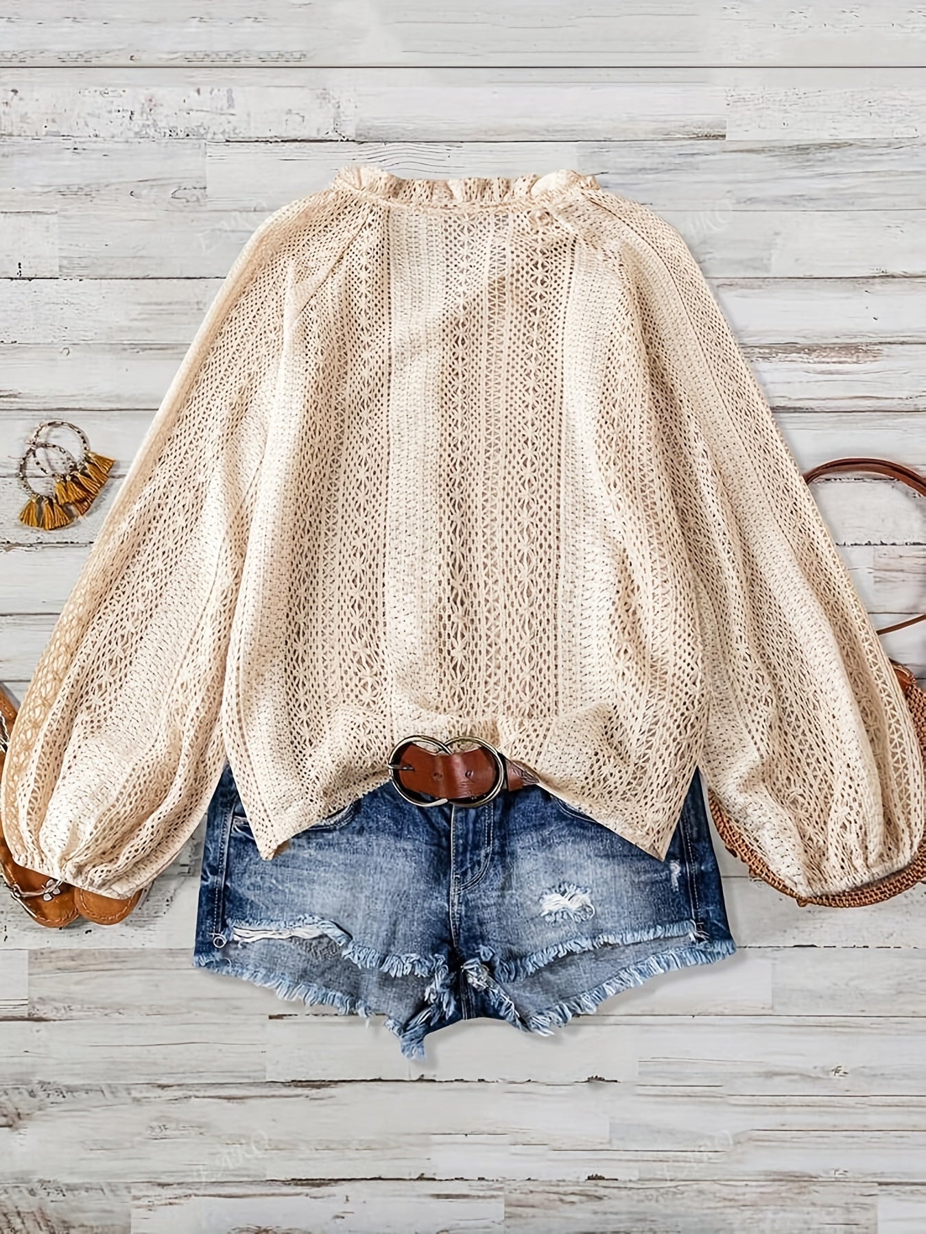 Feylira | Casual damesblouse met V-hals en kant – Lange mouwen, holle brei, knoopsluiting, semi-transparante