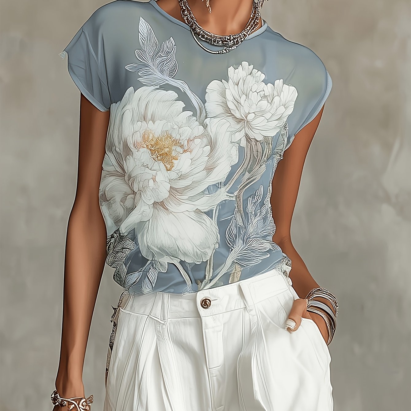 Azelisse | Blauwe chiffonblouse met bloemenprint voor dames – doorschijnende casual zomertop met lange mouwen