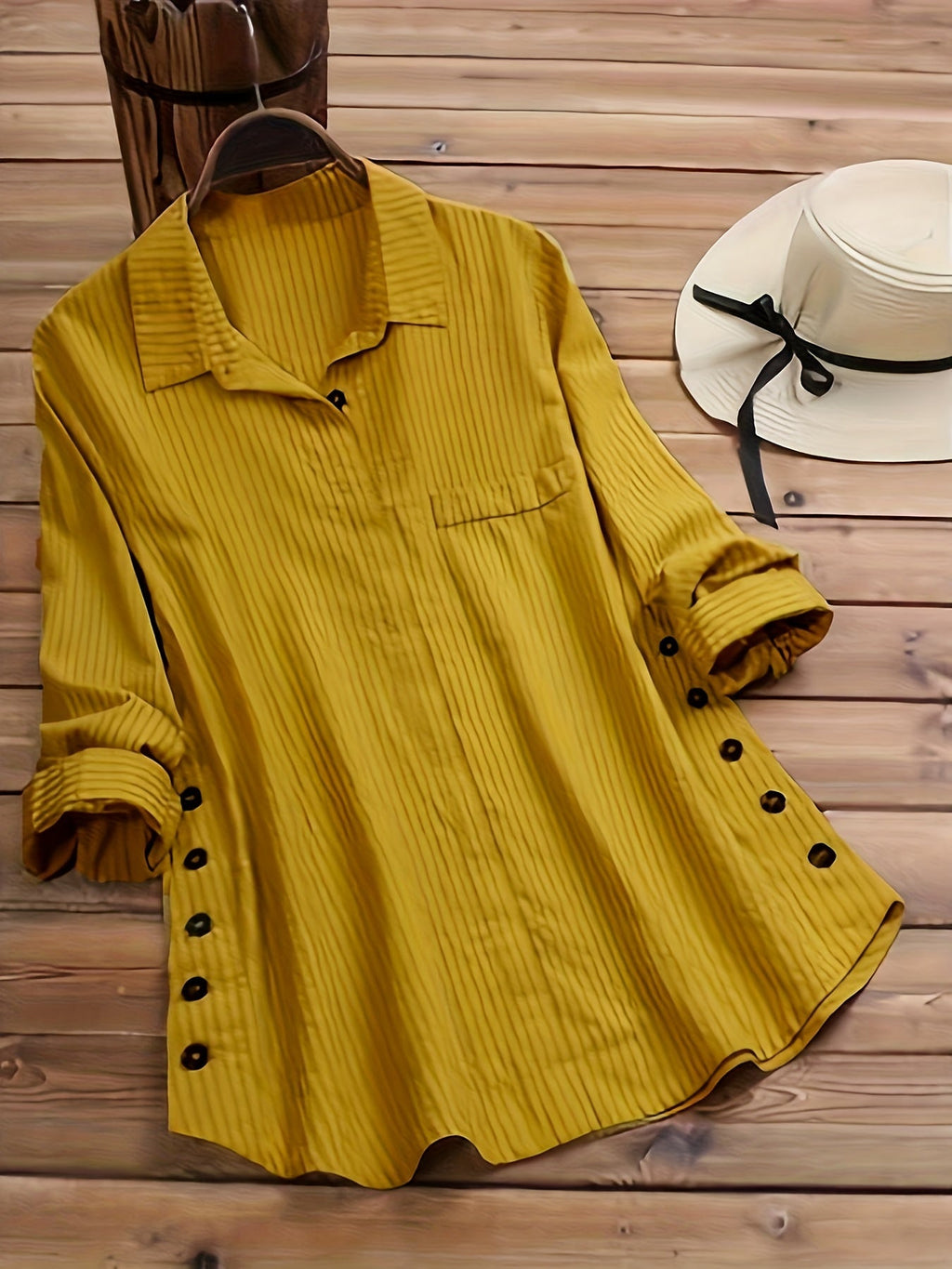 Persephone | Casual gestreepte damesblouse – Overhemd met lange mouwen en knopen