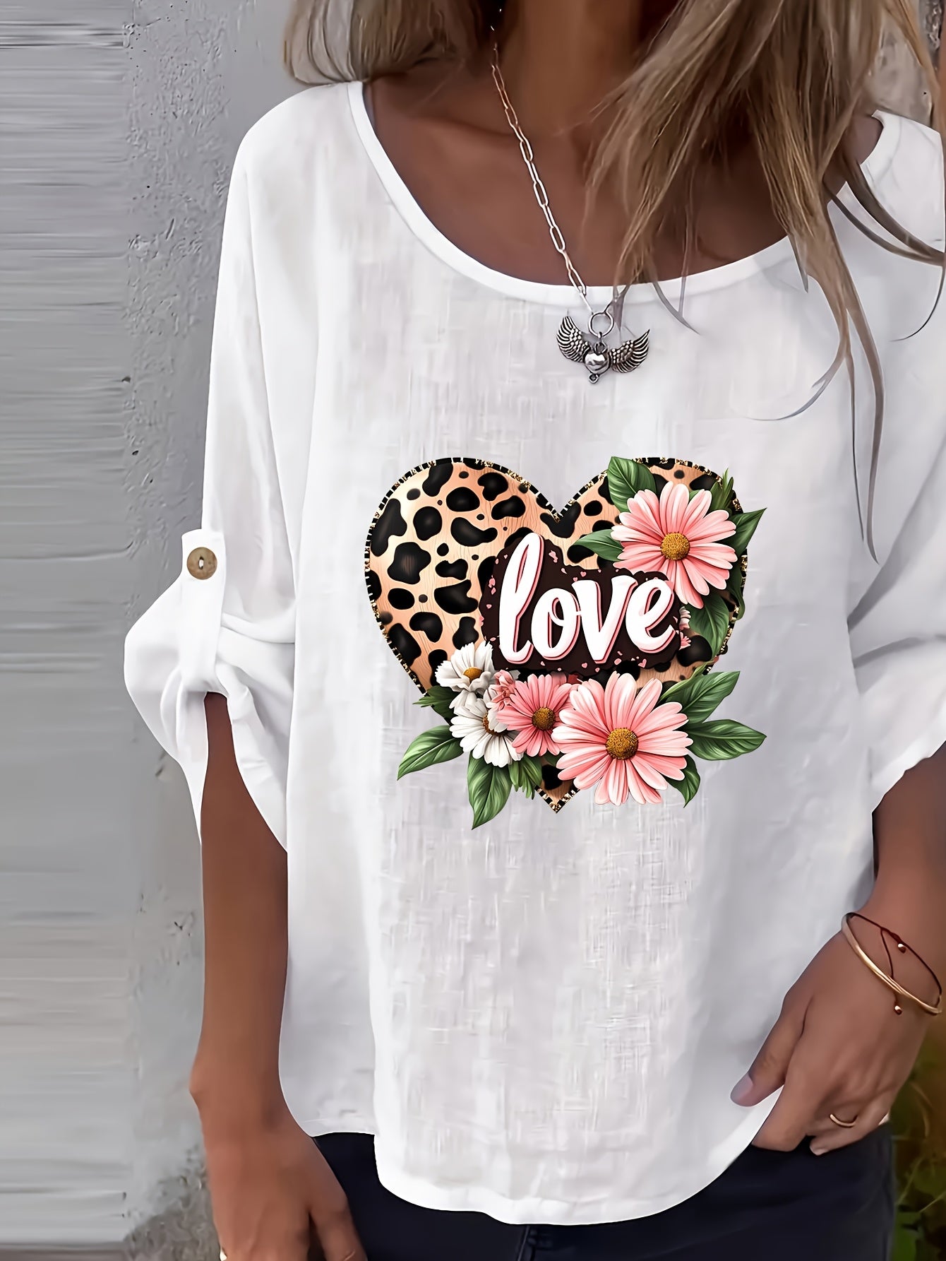 Lunelle | Elegant dames-T-shirt met bloemenprint en ronde hals – Casual, losse pasvorm, knoopjes, lente