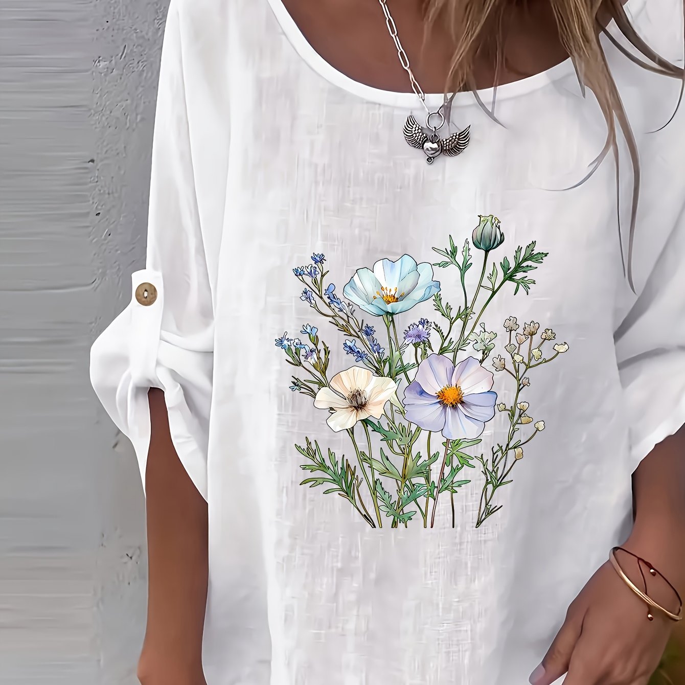Lunelle | Elegant dames-T-shirt met bloemenprint en ronde hals – Casual, losse pasvorm, knoopjes, lente