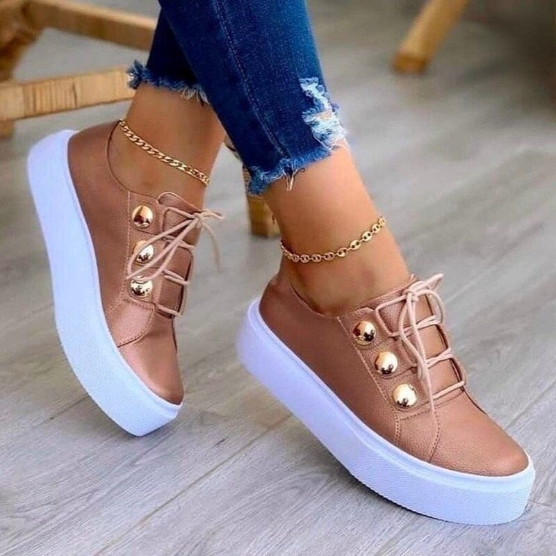 BoldStride | Baskets à plateforme épaisse pour femmes – Baskets confortables et tendance avec boutons dorés