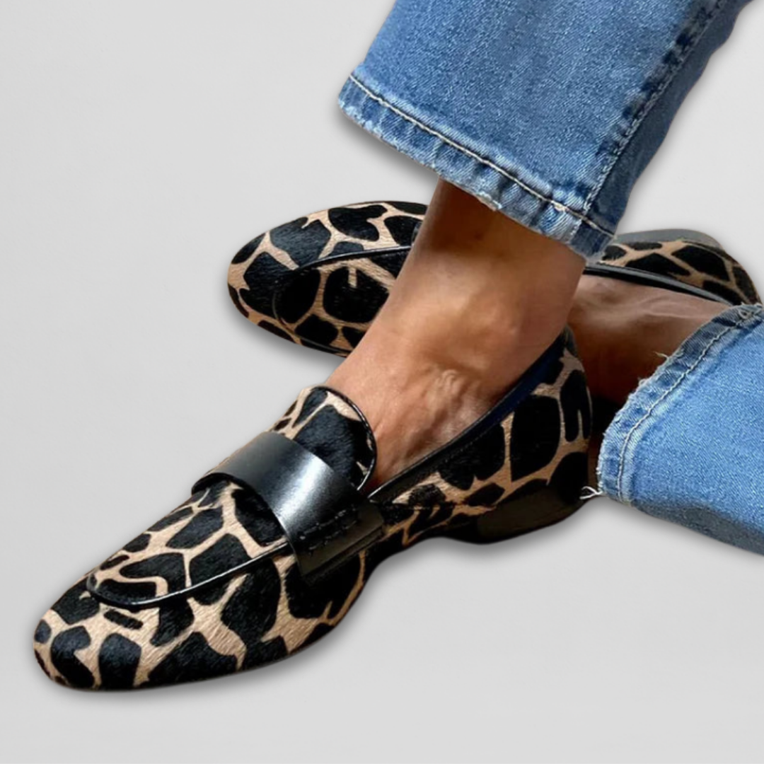 Furrina | Damesloafers met dierenmotief – Comfortabele lage schoenen, casual en chic