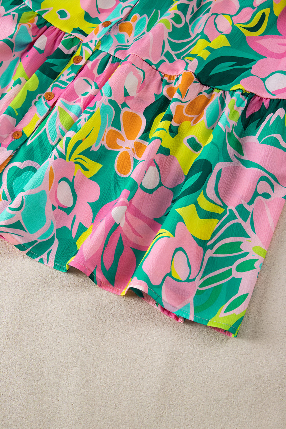 Melantha | Groene bloemenprint babydoll jurk met pofmouwen en kraag – Lichtgewicht zomerjurk