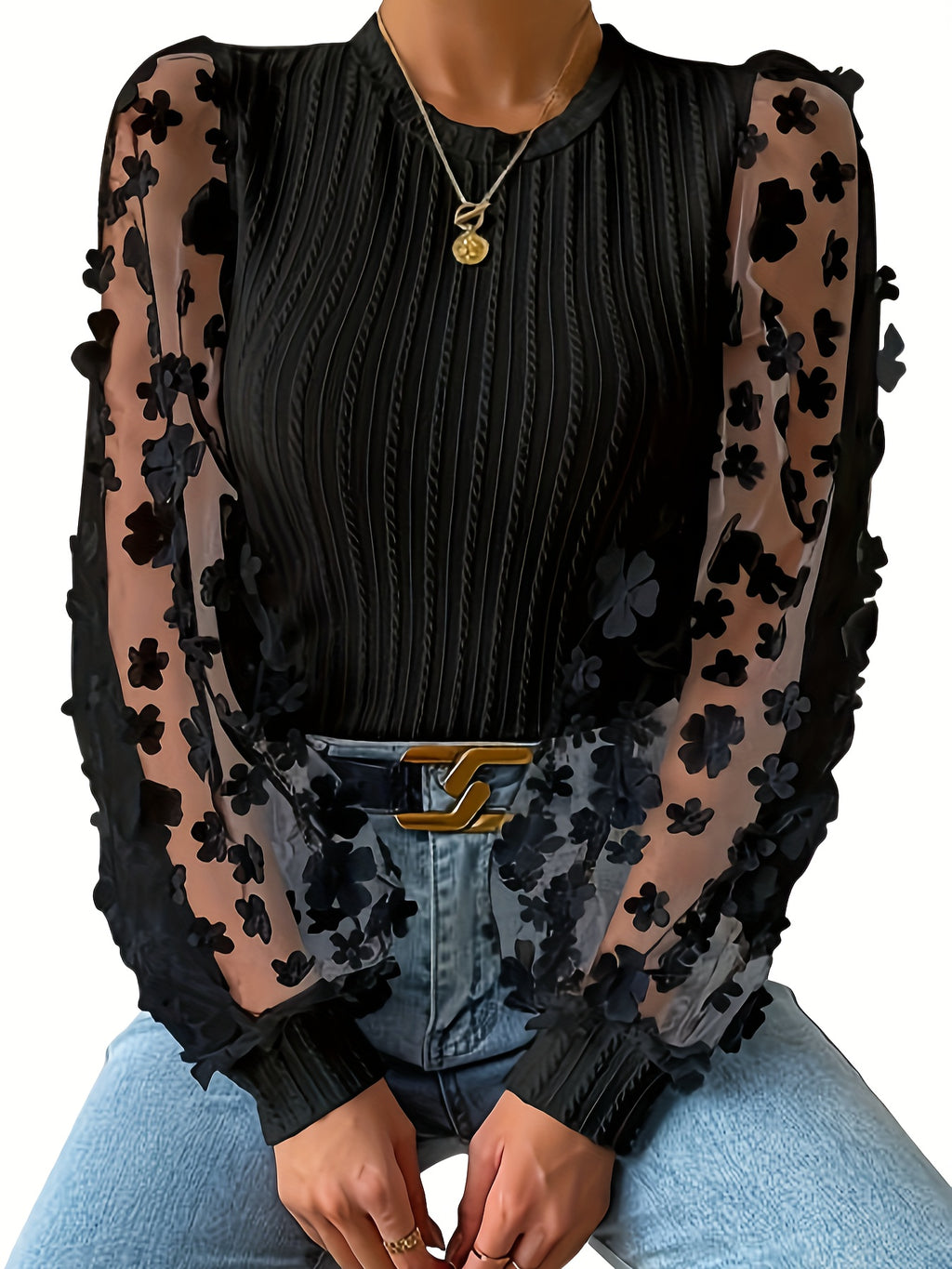 Hyselle | Dames Top met Textuur en Ronde Hals – Elegante Blouse met Mesh-Details