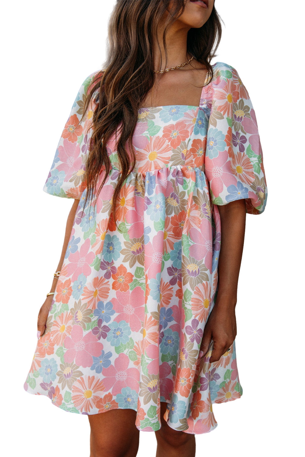 Orla | Roze bloemenprint babydoll-jurk voor de zomer – mini-jurk met vierkante hals en pofmouwen