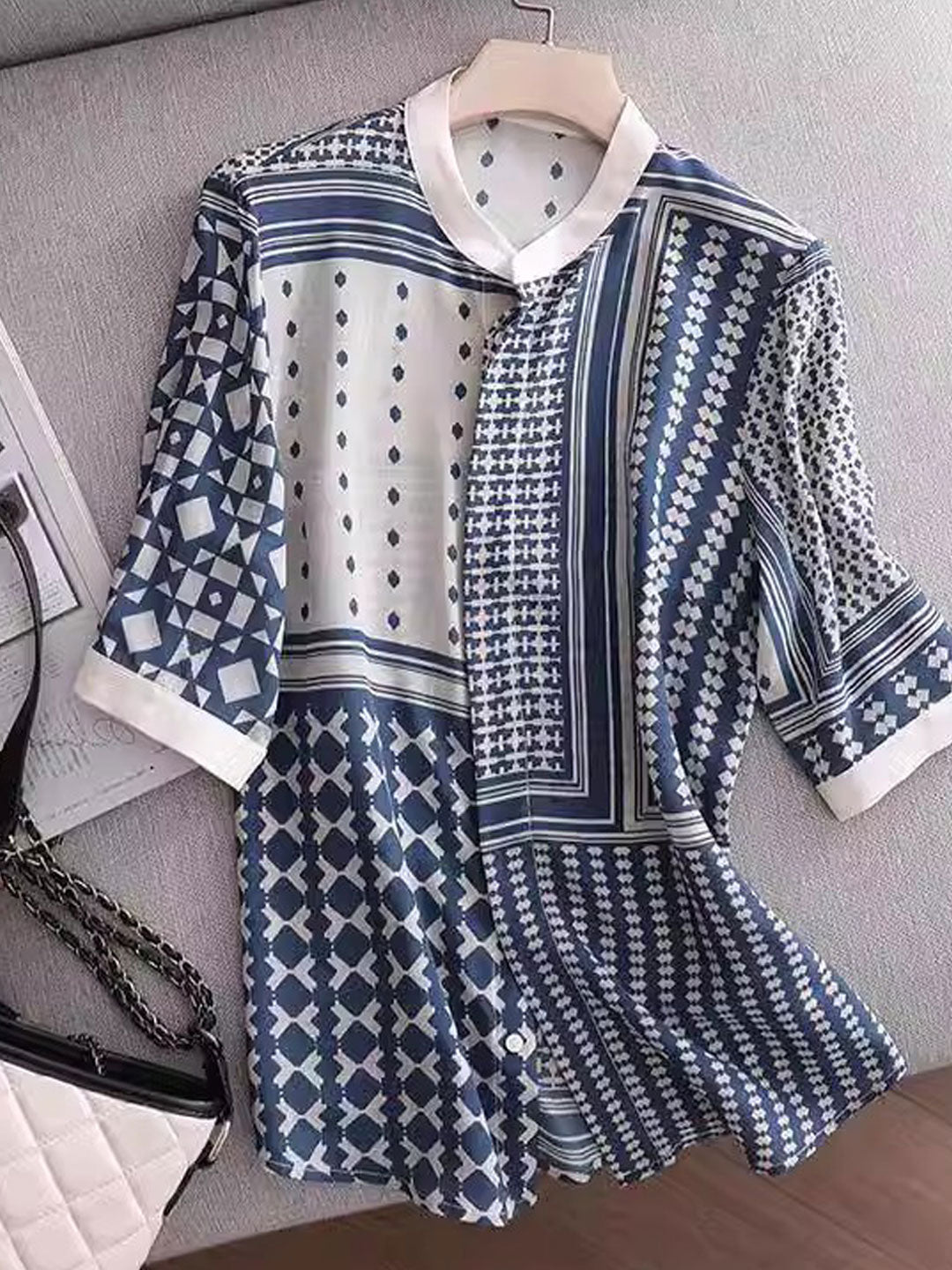 Zulema | Dameshemd met geometrische abstracte print - 3/4 mouwen, lichtgewicht blouse