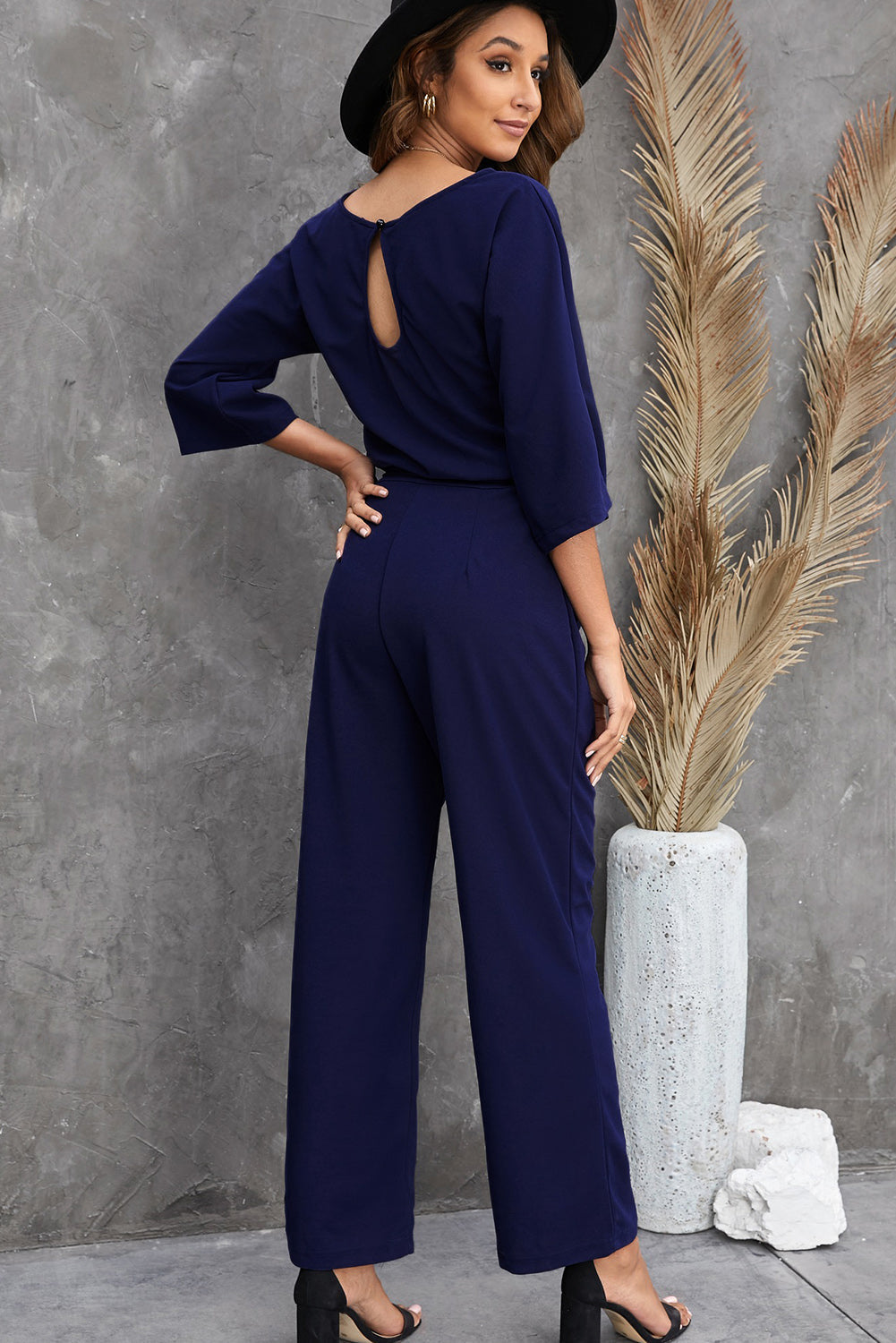 Halvoria | Dames Blauwe Elegante Jumpsuit – Met Polslange Mouwen, Tailleceintuur en Wijde Pijpen