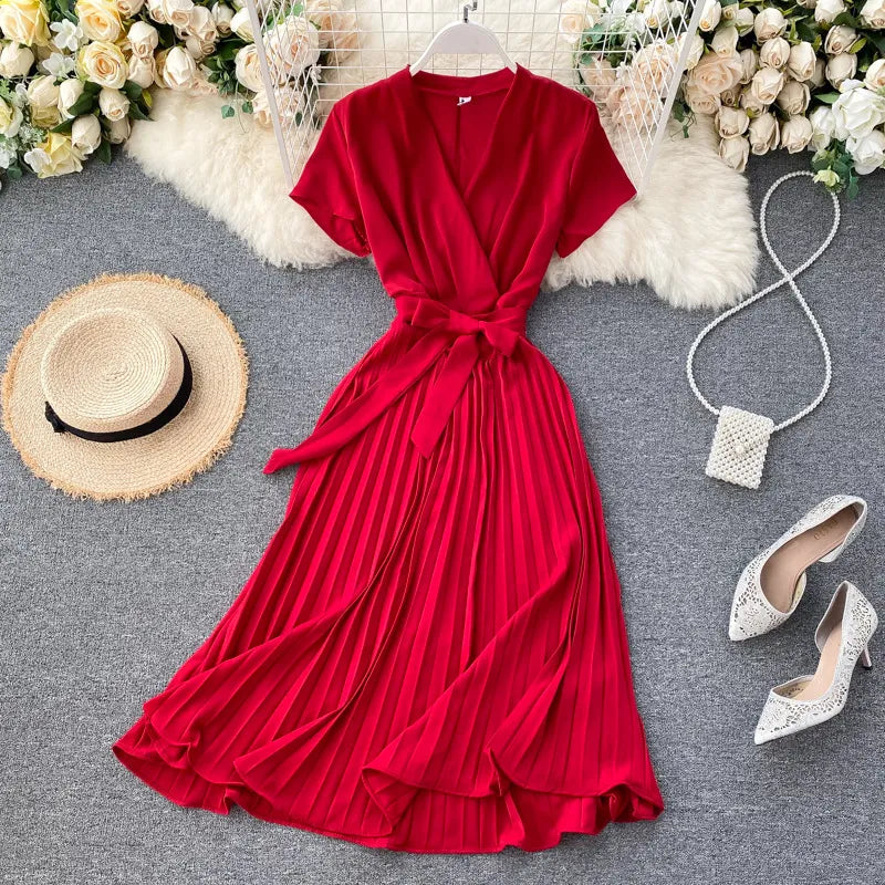 Arisya | Midi-jurk met plooien en V-hals voor dames – Hoge taille, A-lijn, soepel vallend, elegant