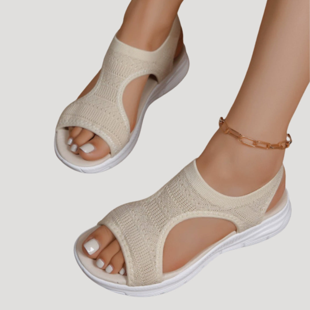Nymera | Nymera damessandalen van gebreid materiaal – plat en comfortabel om in te lopen