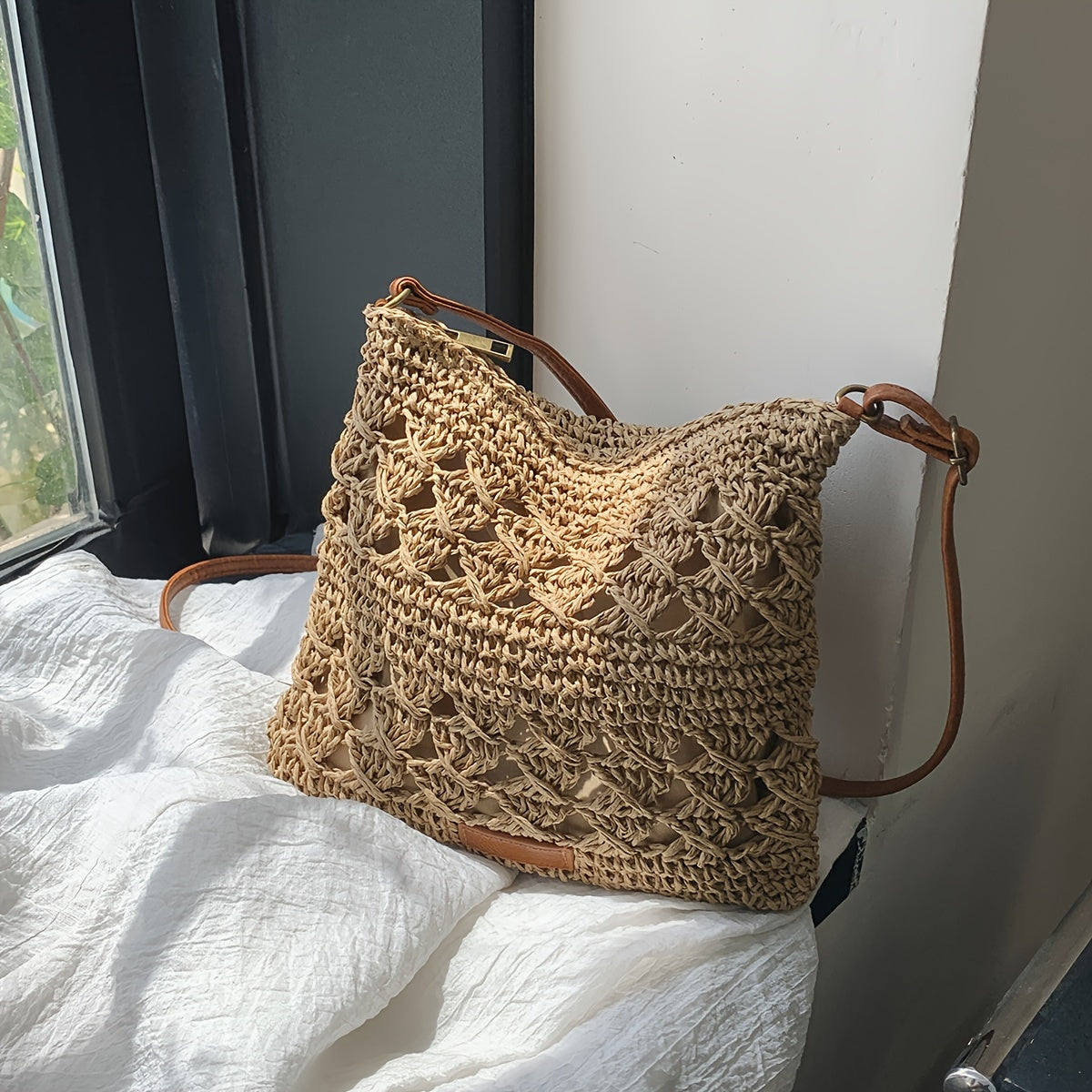 LinaBag | Chique papieren crossbody tas van stro