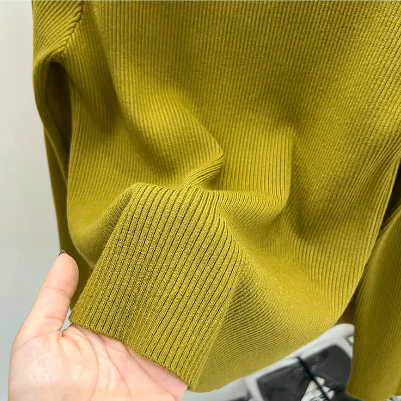 Baerise | Dames coltrui – Knoopaccenten, elegante wintertop met lange mouwen