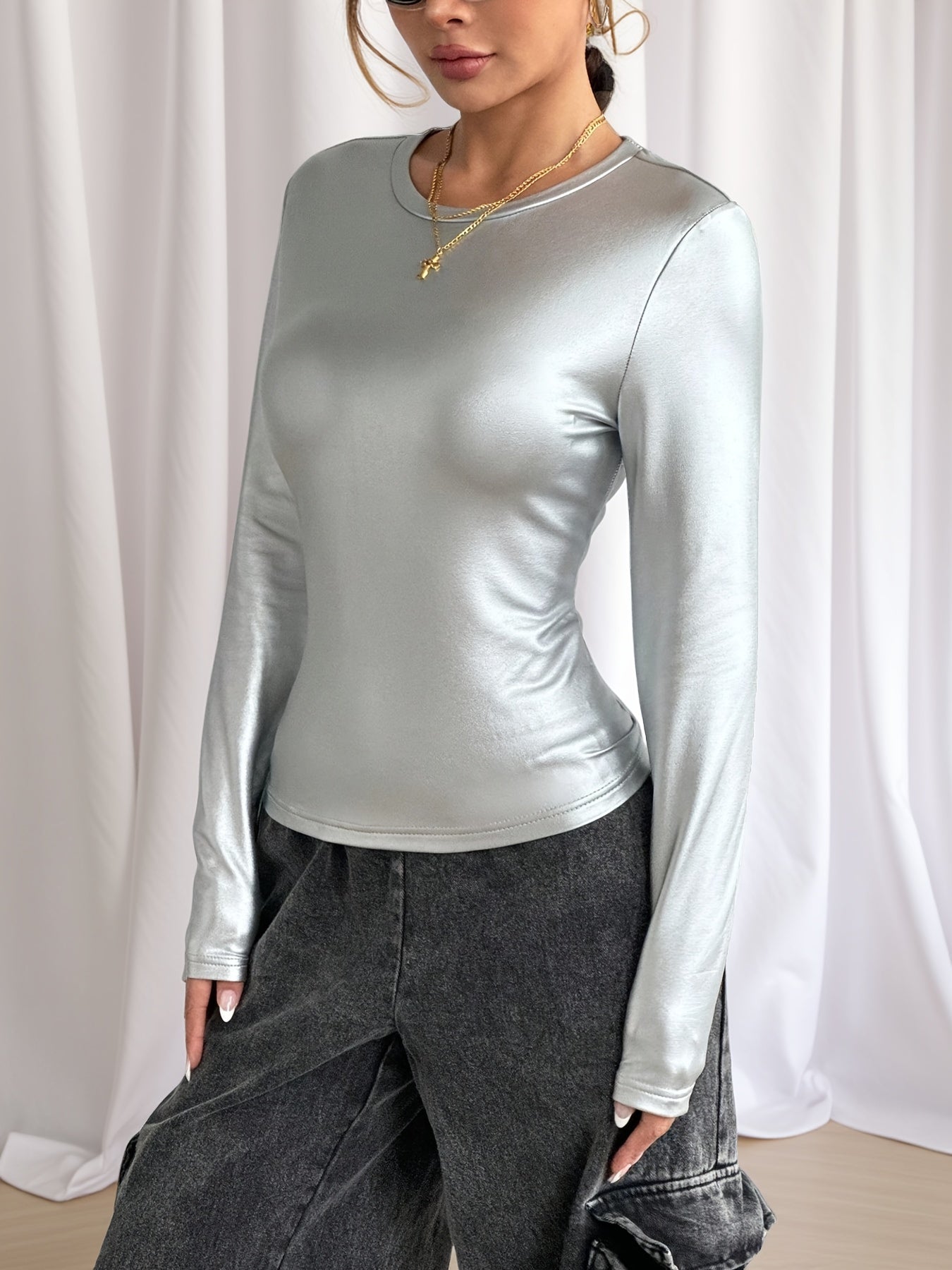 Halysse | Metallic T-shirt met lange mouwen voor dames – ronde hals, medium stretch, elegante top