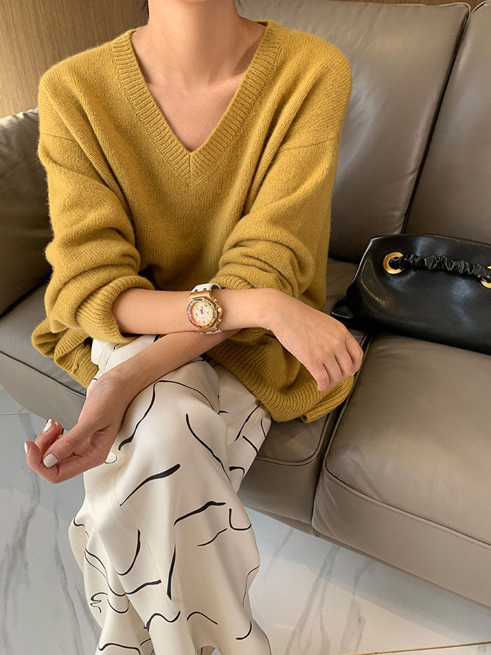 Inger | Klassischer Strickpullover mit V-Ausschnitt für Damen – Locker geschnittener Pullover aus warmem Kaschmirgemisch 