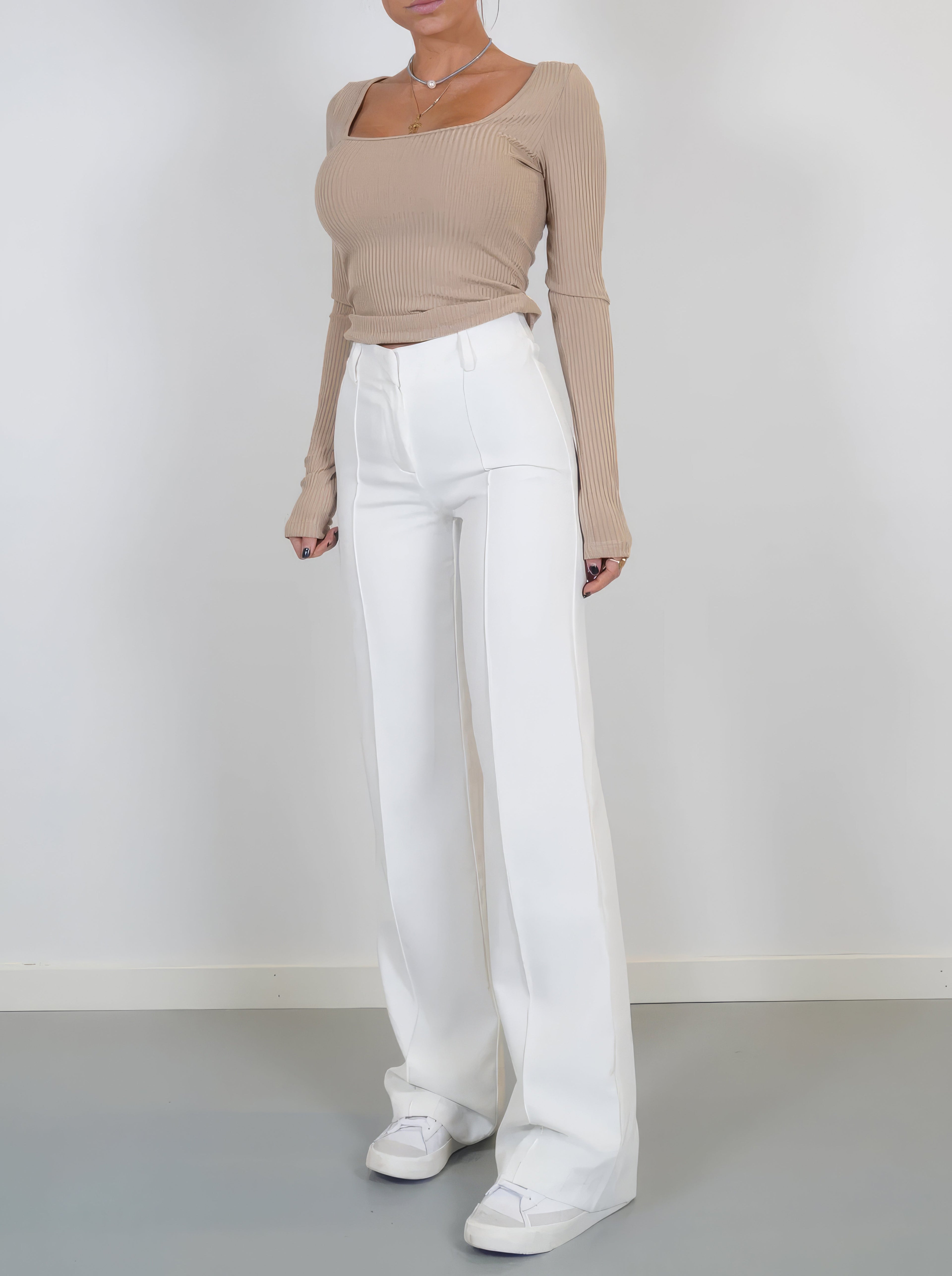 Atalina | Hoge taille broek met rechte pijpen voor dames – Casual & kantoorbroek