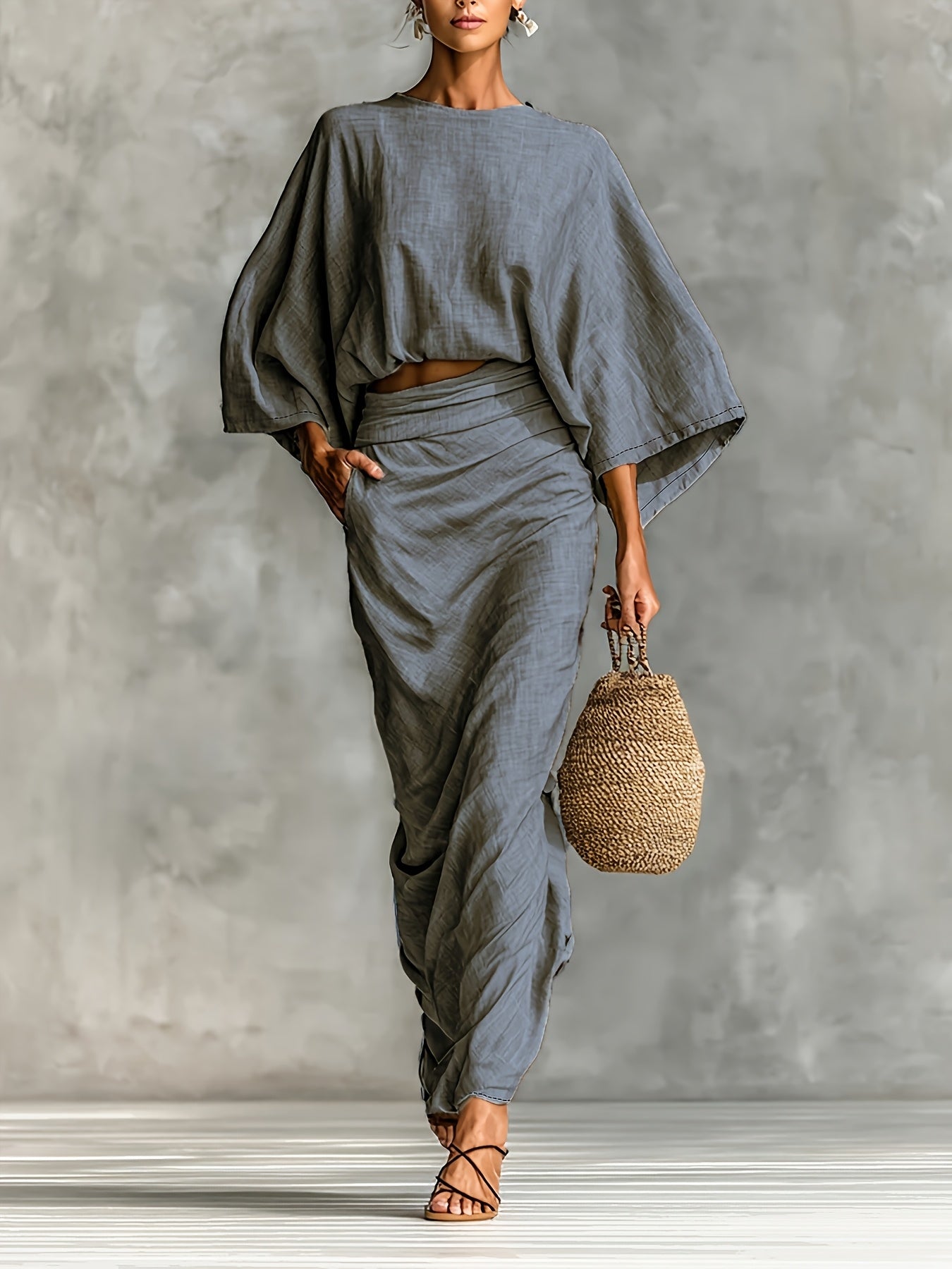 Rhylia | Dames 2-delige set – Crop top met vleermuismouwen en rok, elegante outfit