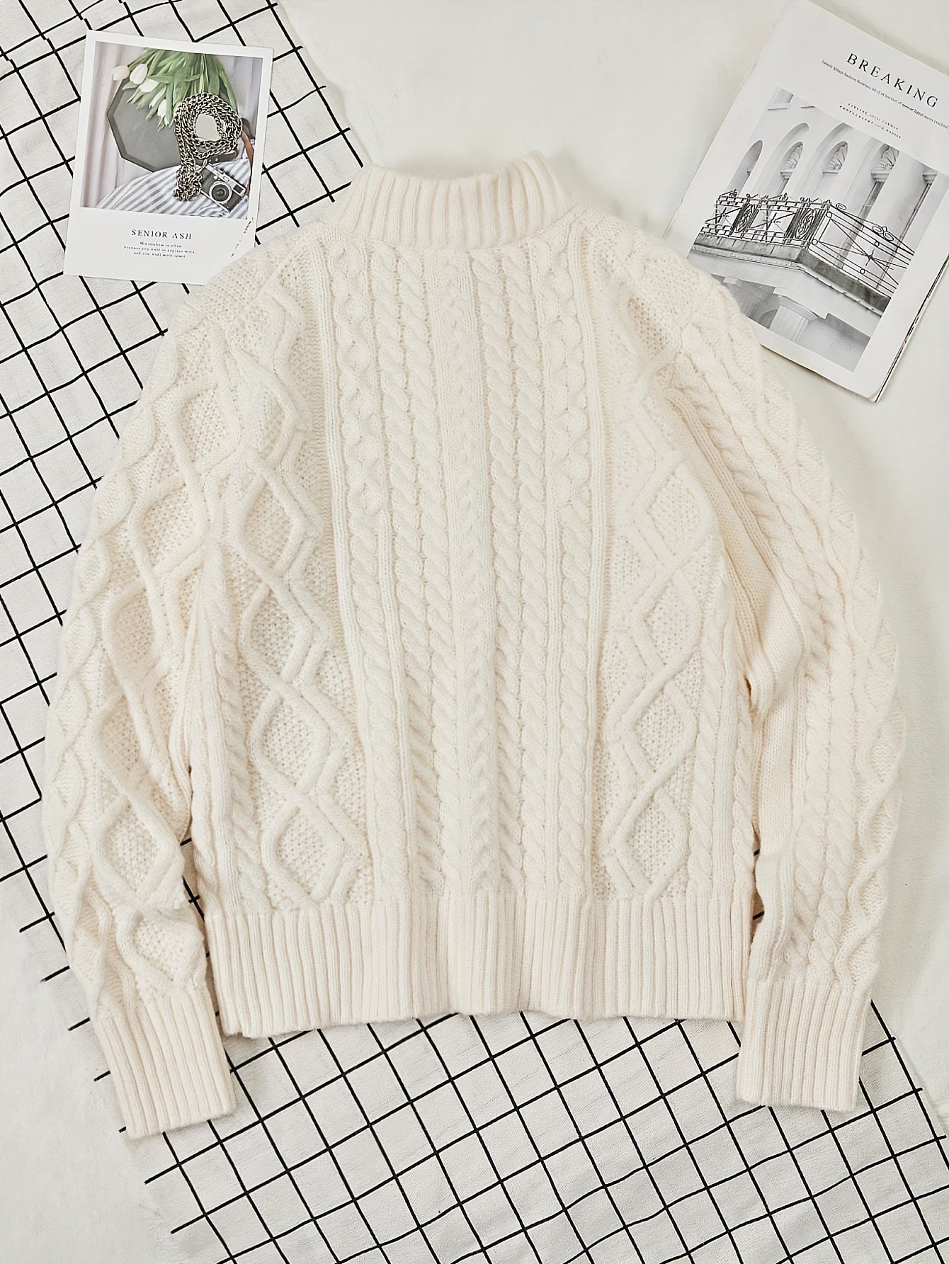 Dagfinn | Herren-Pullover mit Stehkragen und halber Reißverschluss, weiches Strickmaterial