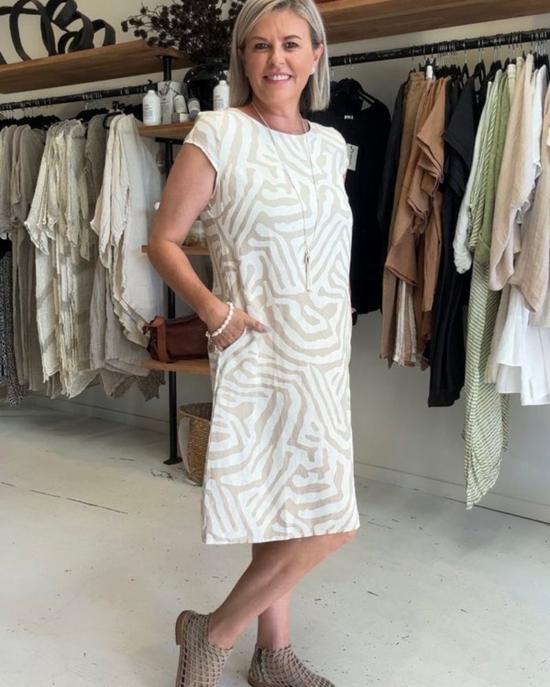 Parnella | Korte mouwen jurk met zakken voor dames – Relaxte casual zomerjurk voor elke dag