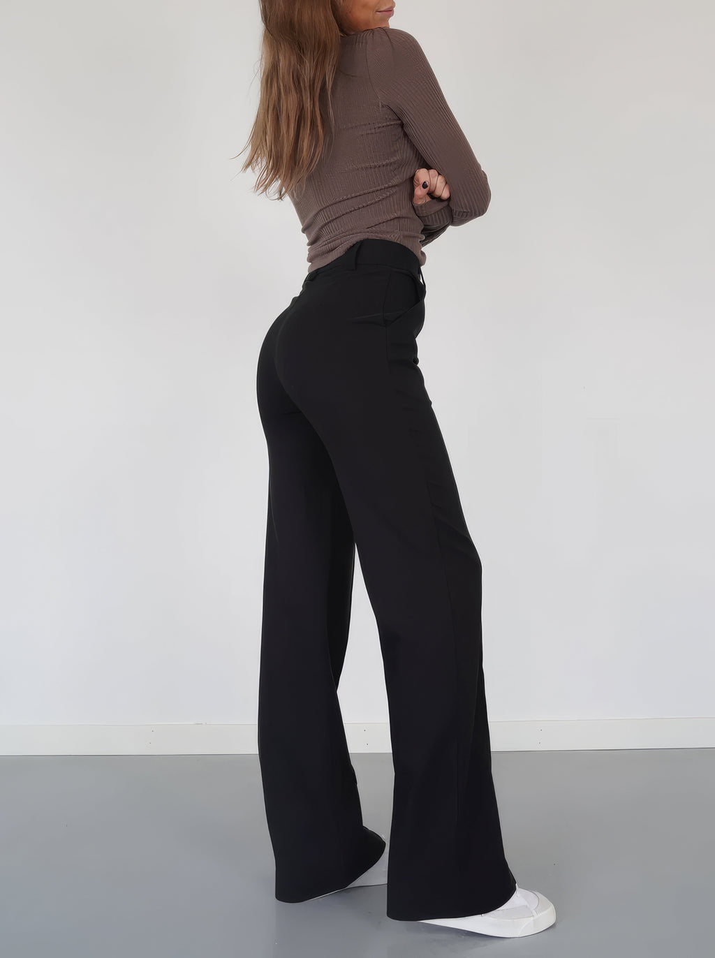 Atalina | Hoge taille broek met rechte pijpen voor dames – Casual & kantoorbroek