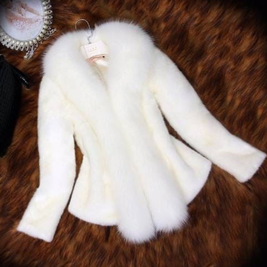 Maaike | Damen-Pelzmantel für den Winter – weicher, warmer und eleganter Mantel für kaltes Wetter