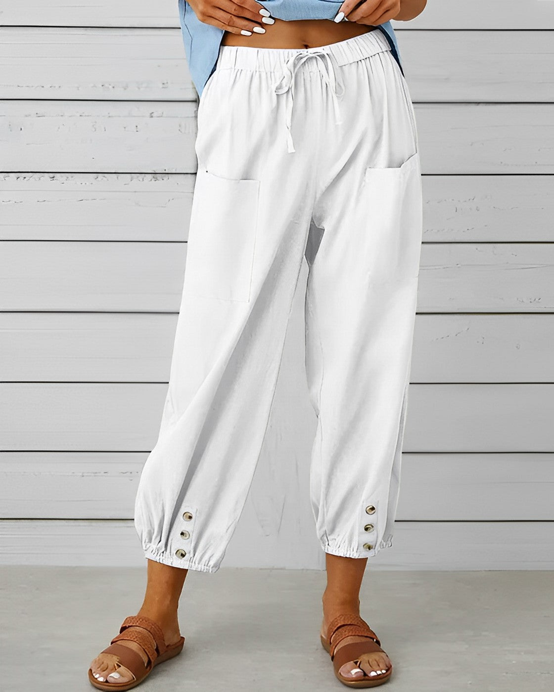 Chloe | Damesbroek met hoge taille en wijde pijpen – soepelvallende casual broek