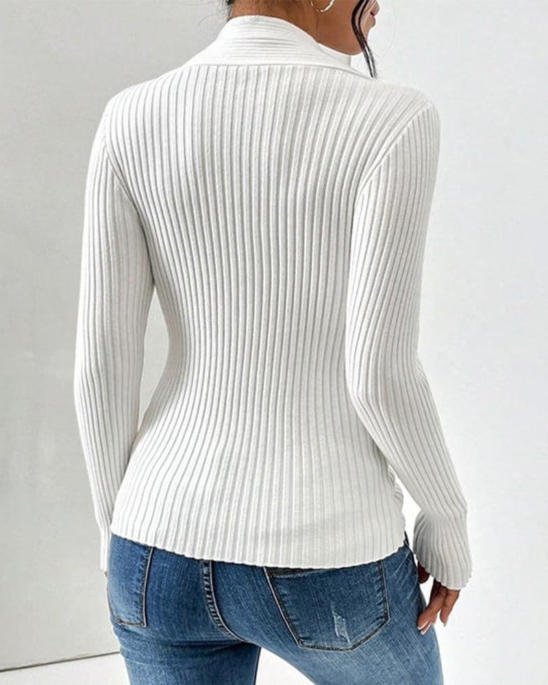 Nereya | Elegante damesmode met lange mouwen en V-hals