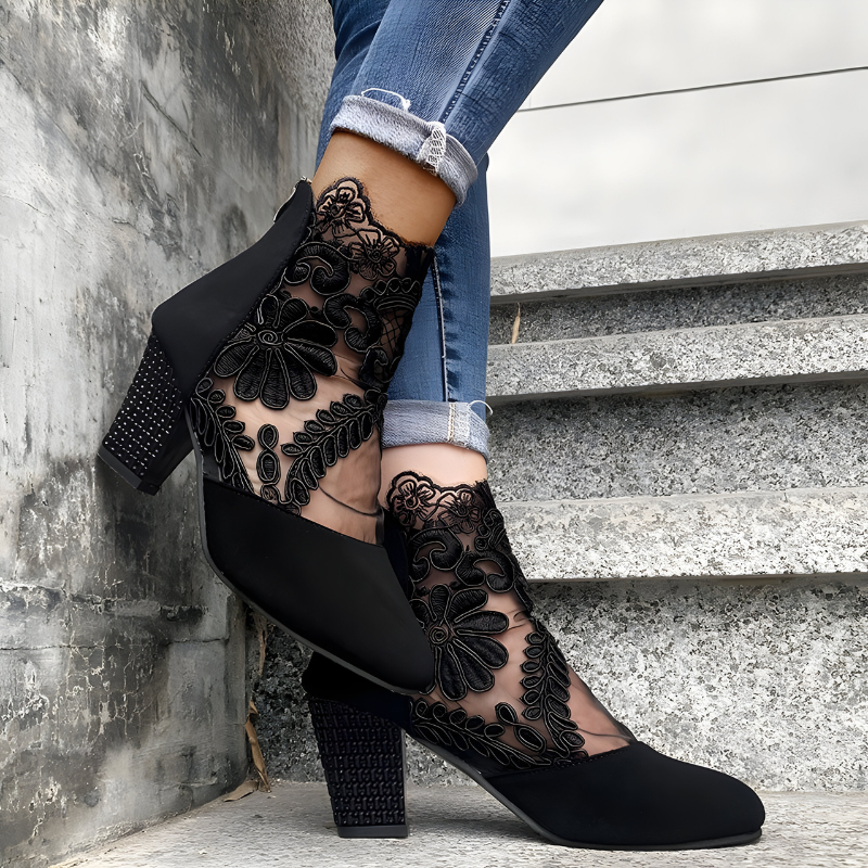 Fely | Damessandalen met hoge hakken – Elegante feest- en bruiloftsschoenen met enkelbandje
