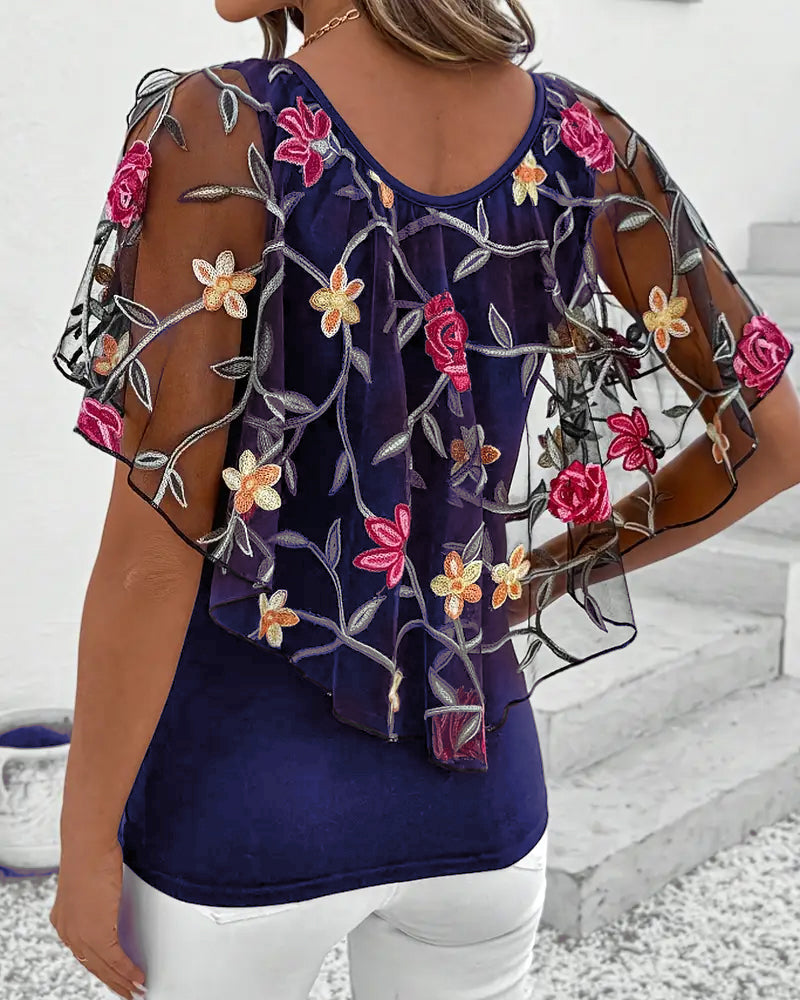 Solyara | Damesblouse met korte mouwen en geborduurde mesh – elegante kanten top