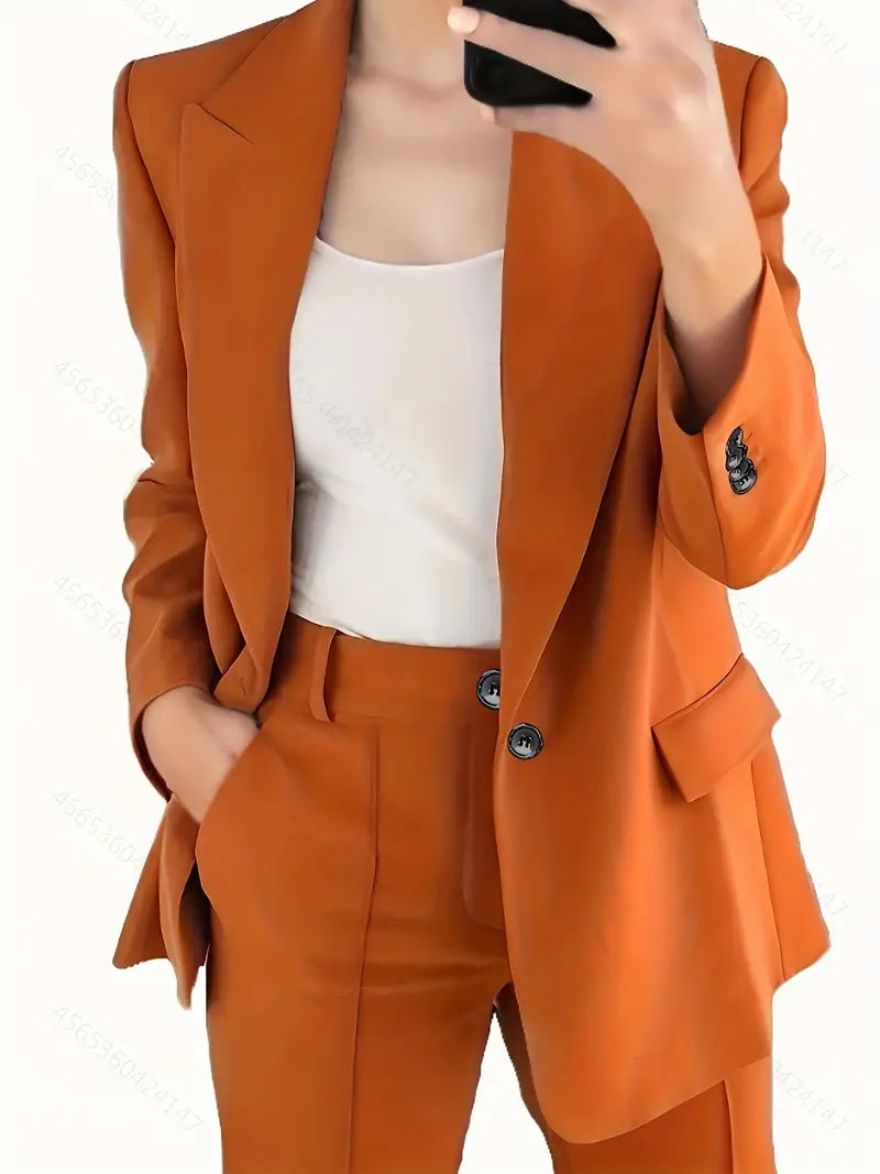Marie – Blazer mit Revers und ausgestellte Hose im Set mit Knopfverschluss