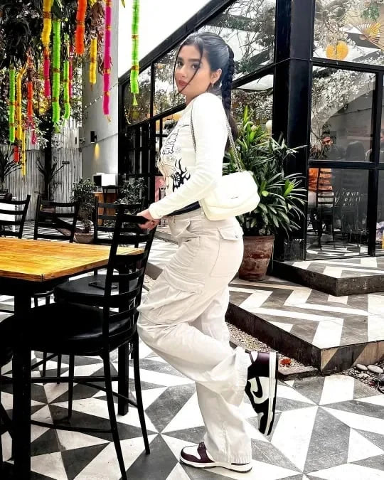 Clarion | Damen-Hose mit weitem Bein und verstellbarem Bund – Utility-Hose mit vielen Taschen