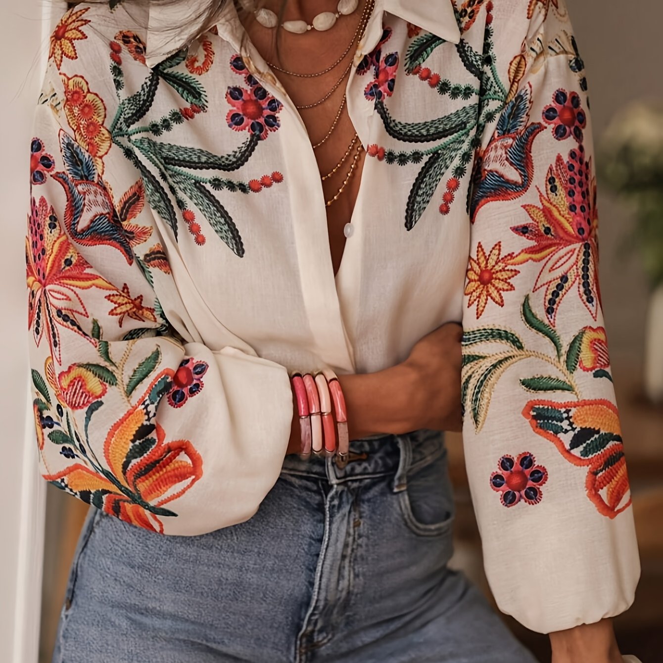 Heliara | Boho geborduurde damesblouse - Knoopoverhemd met lange mouwen en kapselkraag