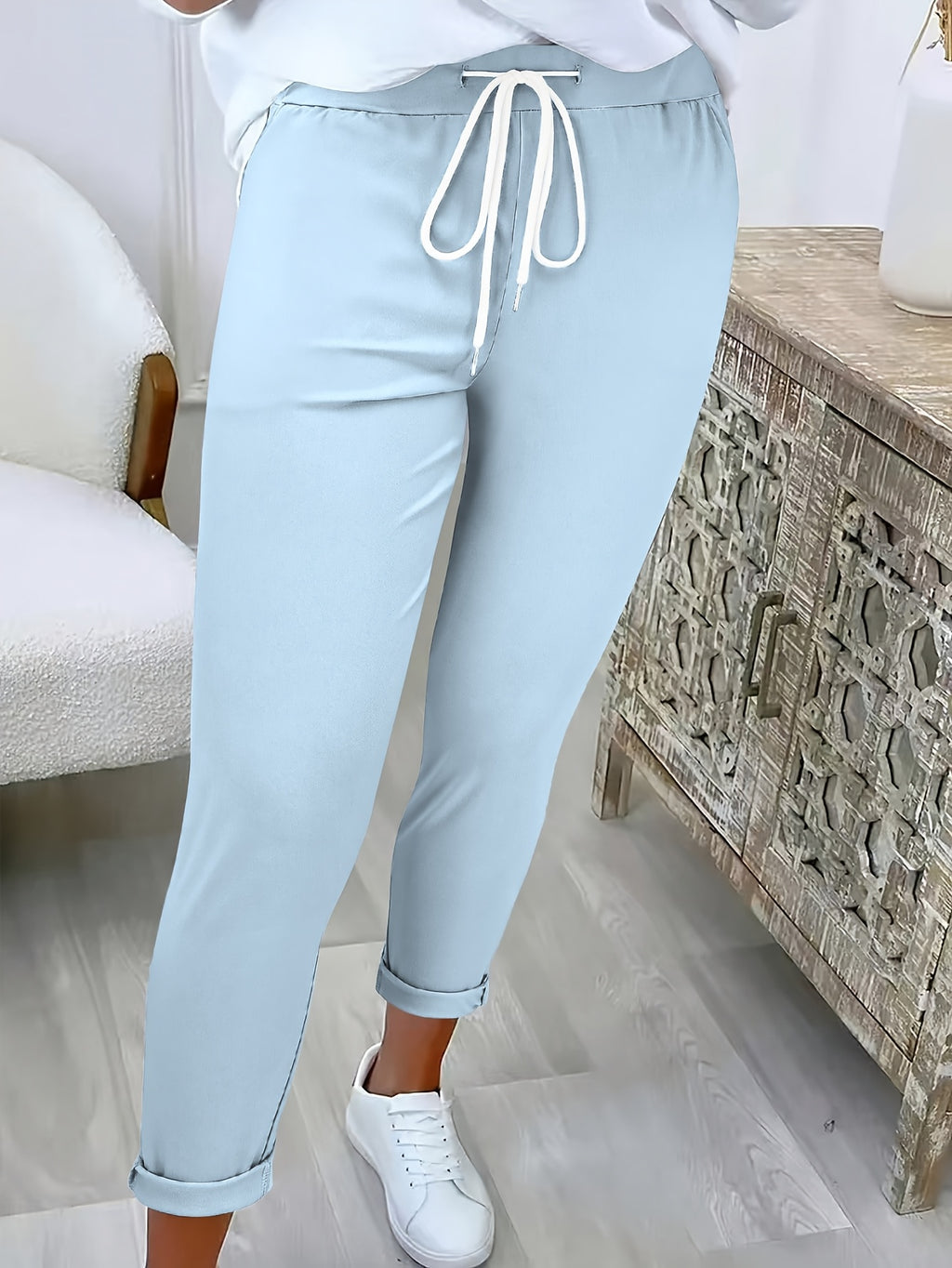 Avelith | Lässige Damenhose mit Kordelzug – Schmale Passform, elastischer Bund, atmungsaktiv