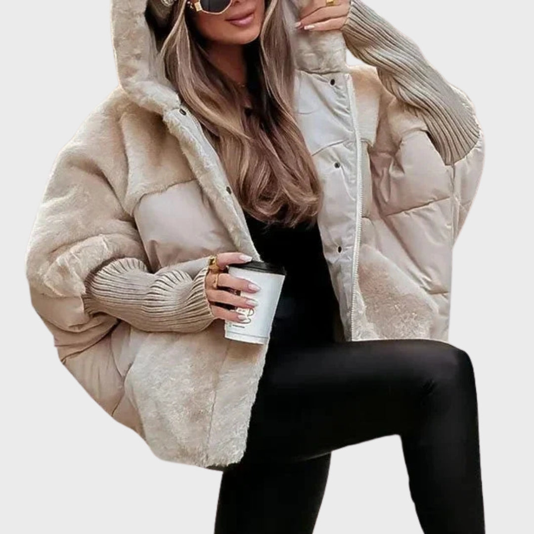 Arvella | Stilvolle Damen-Daunenjacke mit Kapuze, lockere Passform, warme Herbstjacke