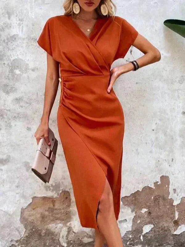 Ivaraen | Oranje midi-jurk voor dames – elegante bodycon jurk met V-hals en split