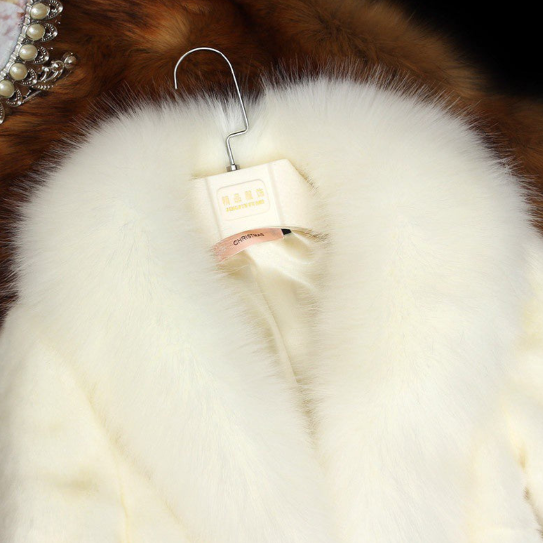 Maaike | Damen-Pelzmantel für den Winter – weicher, warmer und eleganter Mantel für kaltes Wetter