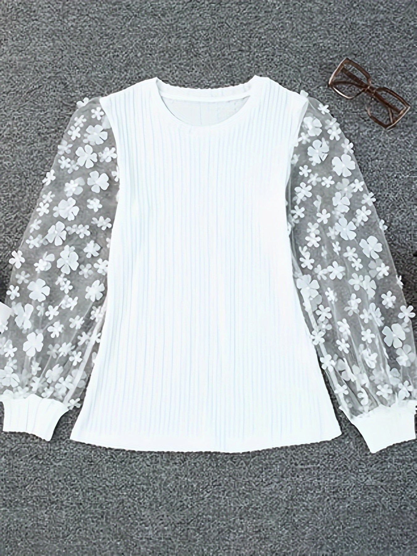 Hyselle | Dames Top met Textuur en Ronde Hals – Elegante Blouse met Mesh-Details