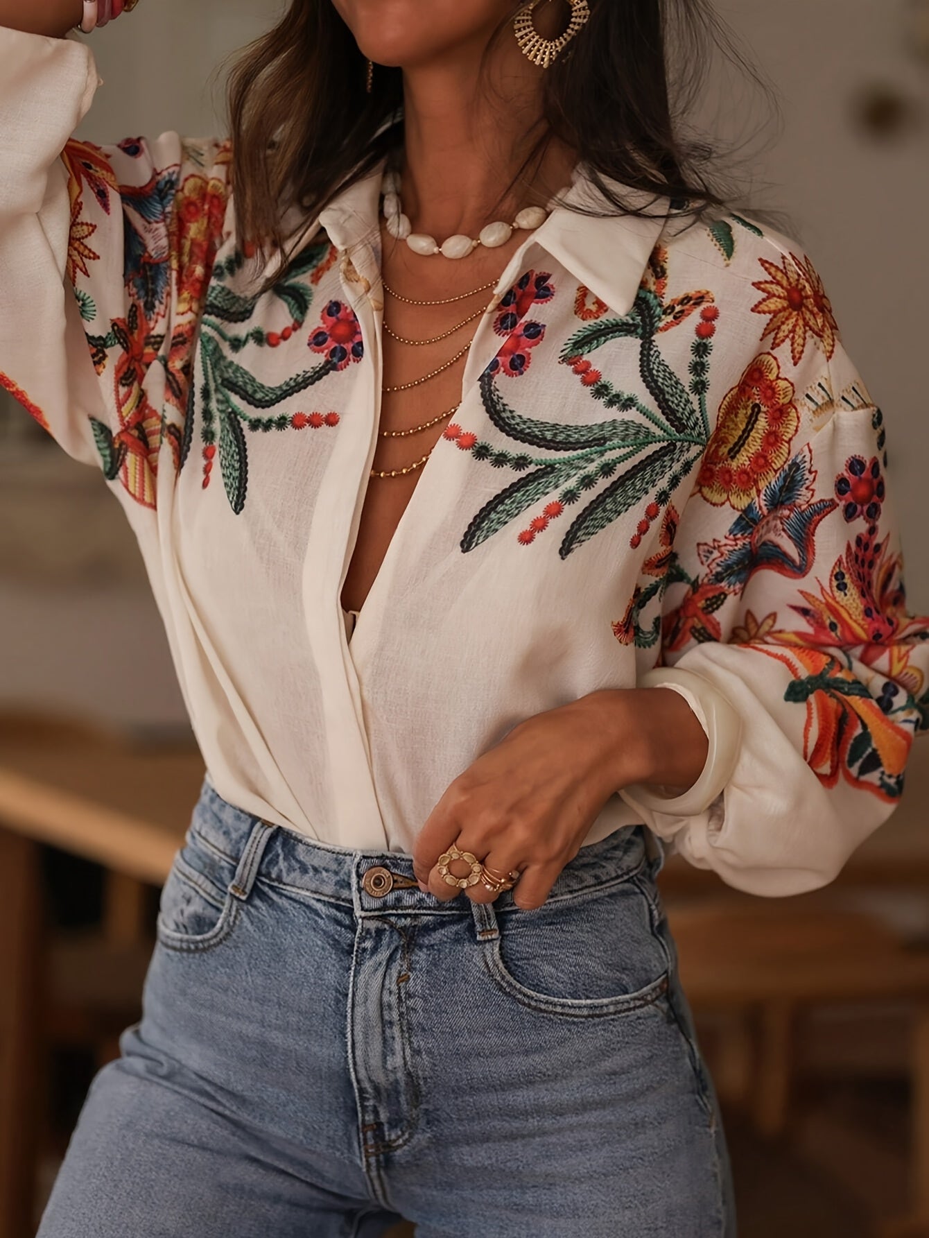 Heliara | Boho geborduurde damesblouse - Knoopoverhemd met lange mouwen en kapselkraag