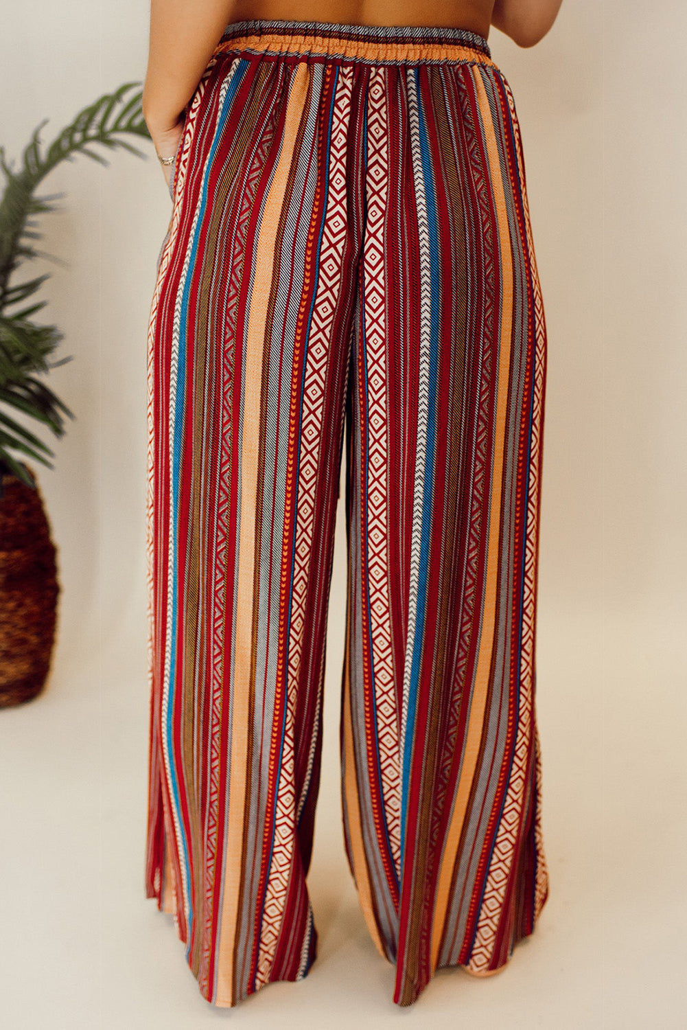 Solvaya | Rode Boho etnische gestreepte wijde broek met strikceintuur – Casual, zomer- en festivalbroek