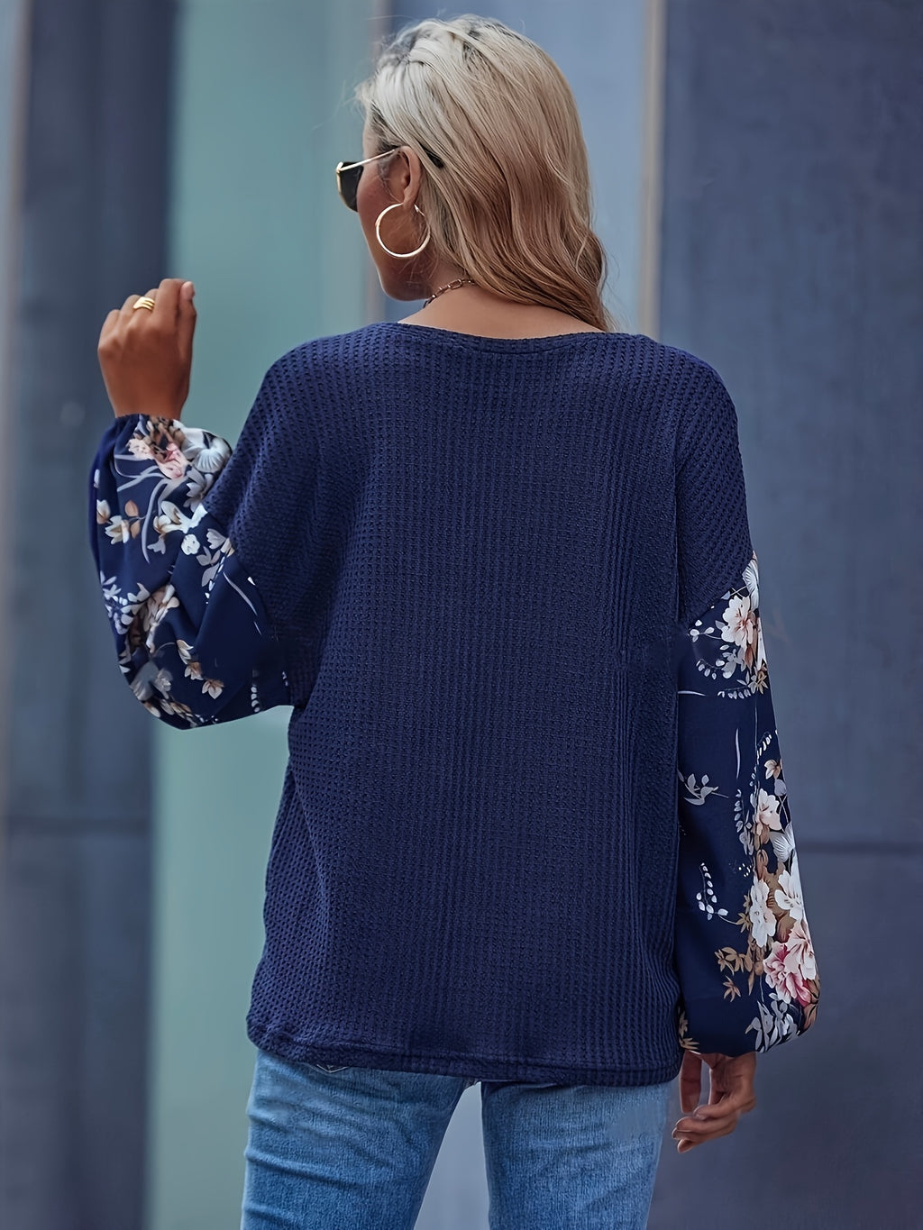 Rorelle | Dames Retro T-shirt met Bloemenprint – Vintage Top