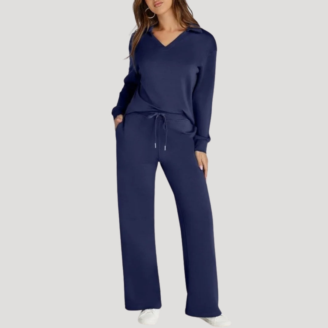 Caelyra | Chique gebreide set voor dames – Top met V-hals en comfortabele loungebroek