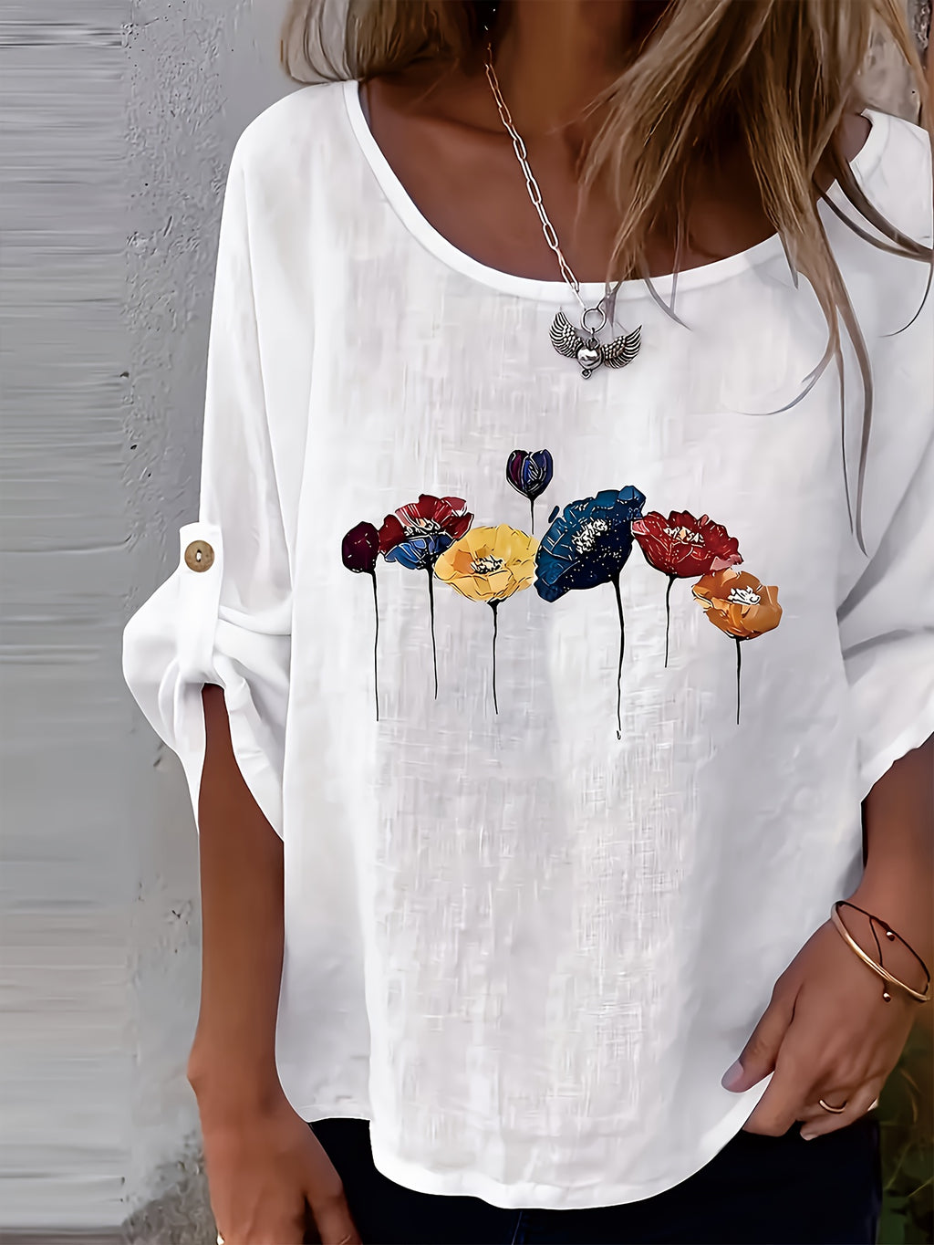 Lunelle | Elegant dames-T-shirt met bloemenprint en ronde hals – Casual, losse pasvorm, knoopjes, lente