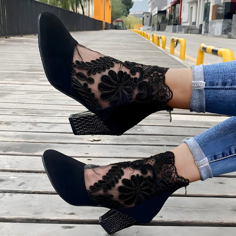 Fely | Damessandalen met hoge hakken – Elegante feest- en bruiloftsschoenen met enkelbandje