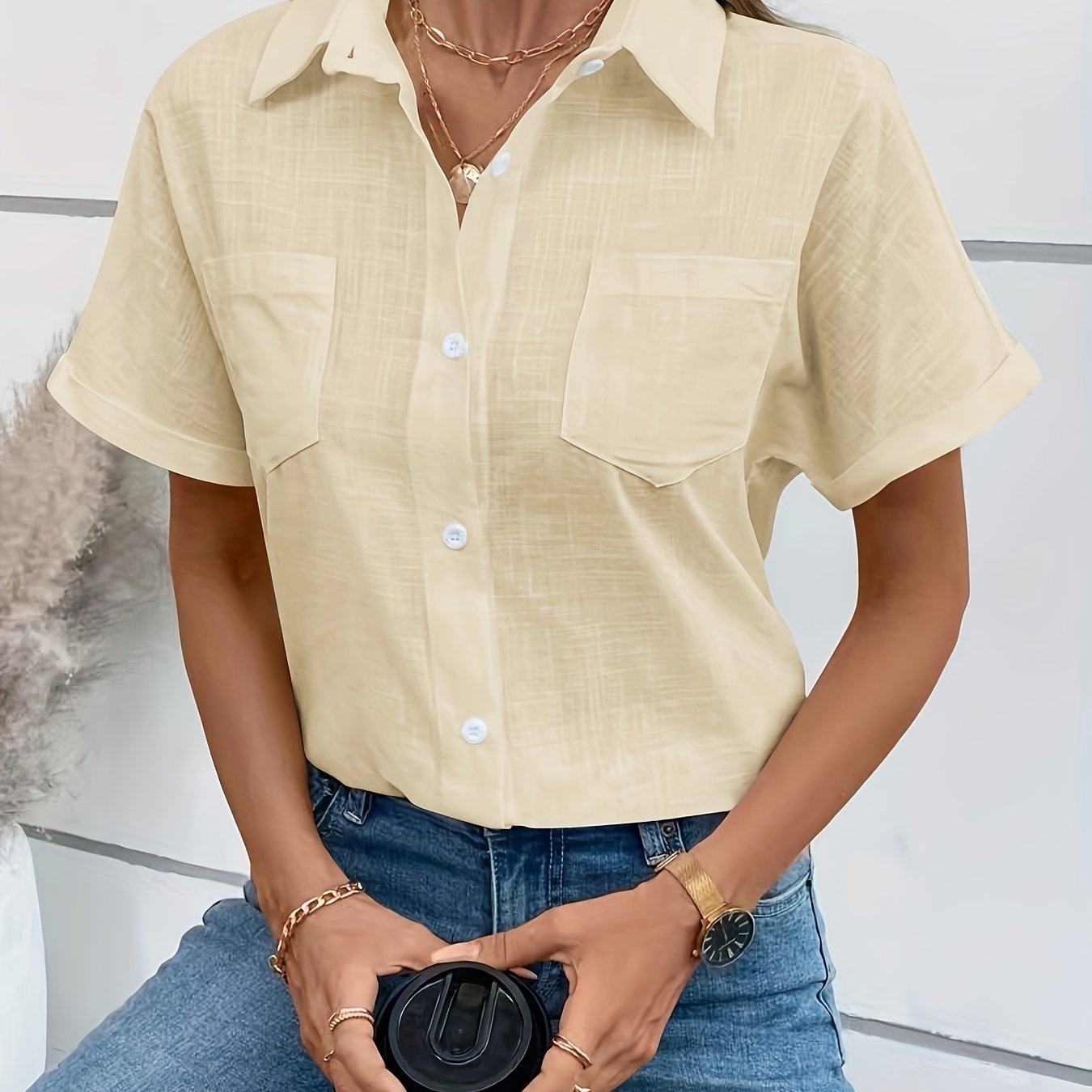 Yvessa | Damesblouse met dubbele zakken en slubstof – Casual shirt met korte mouwen en losse pasvorm