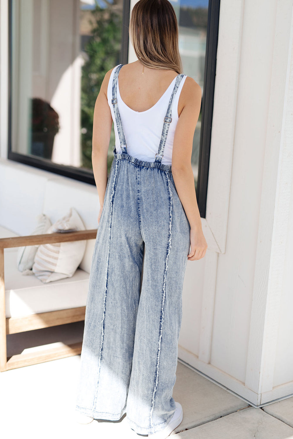 Tovah | Lichtgewassen denim jumpsuit met wijde pijpen voor dames – mouwloos, casual overall