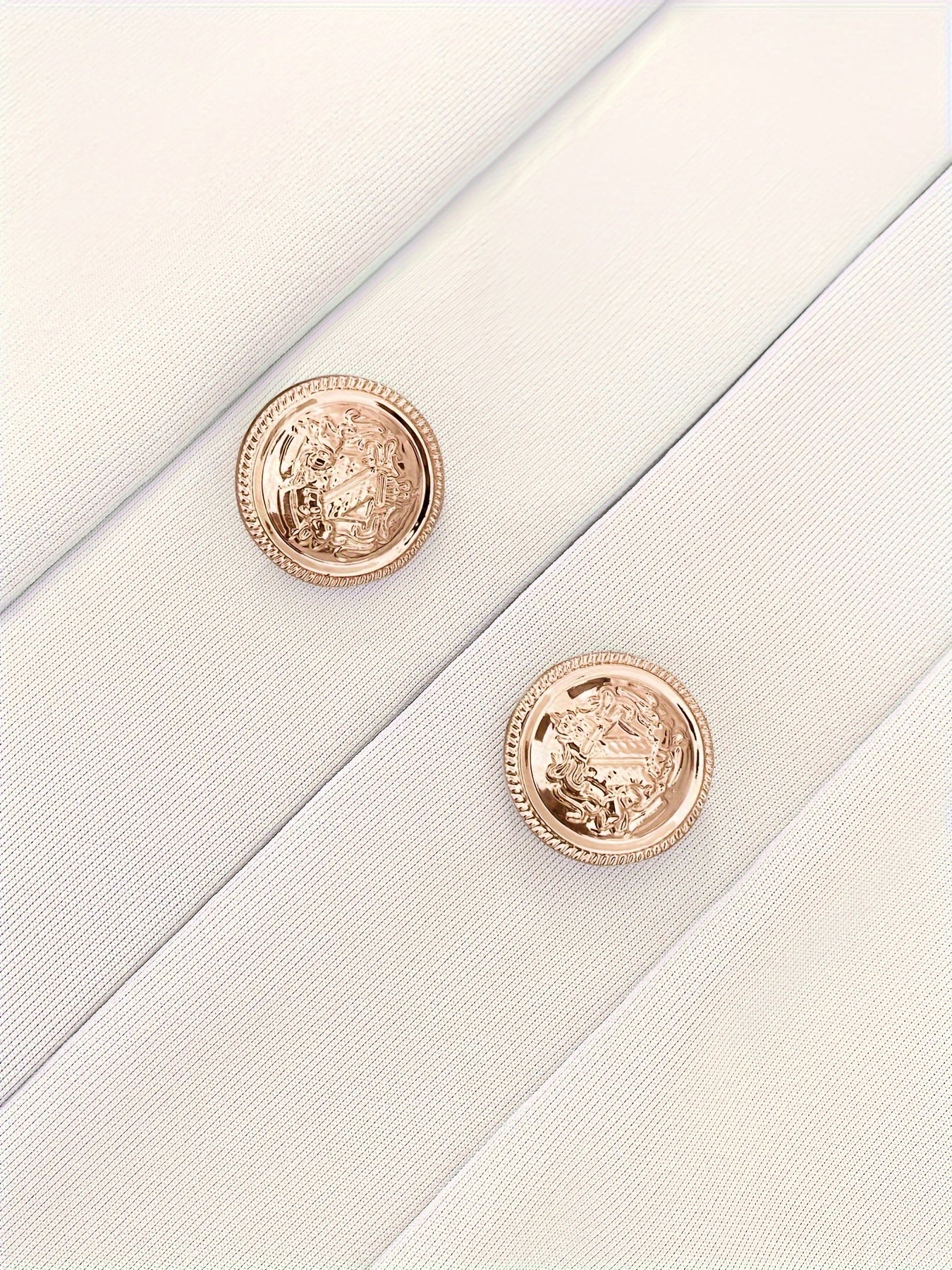 Enidra | Veste décontractée en polyester pour femme – Boutons de manchette et finitions élégantes