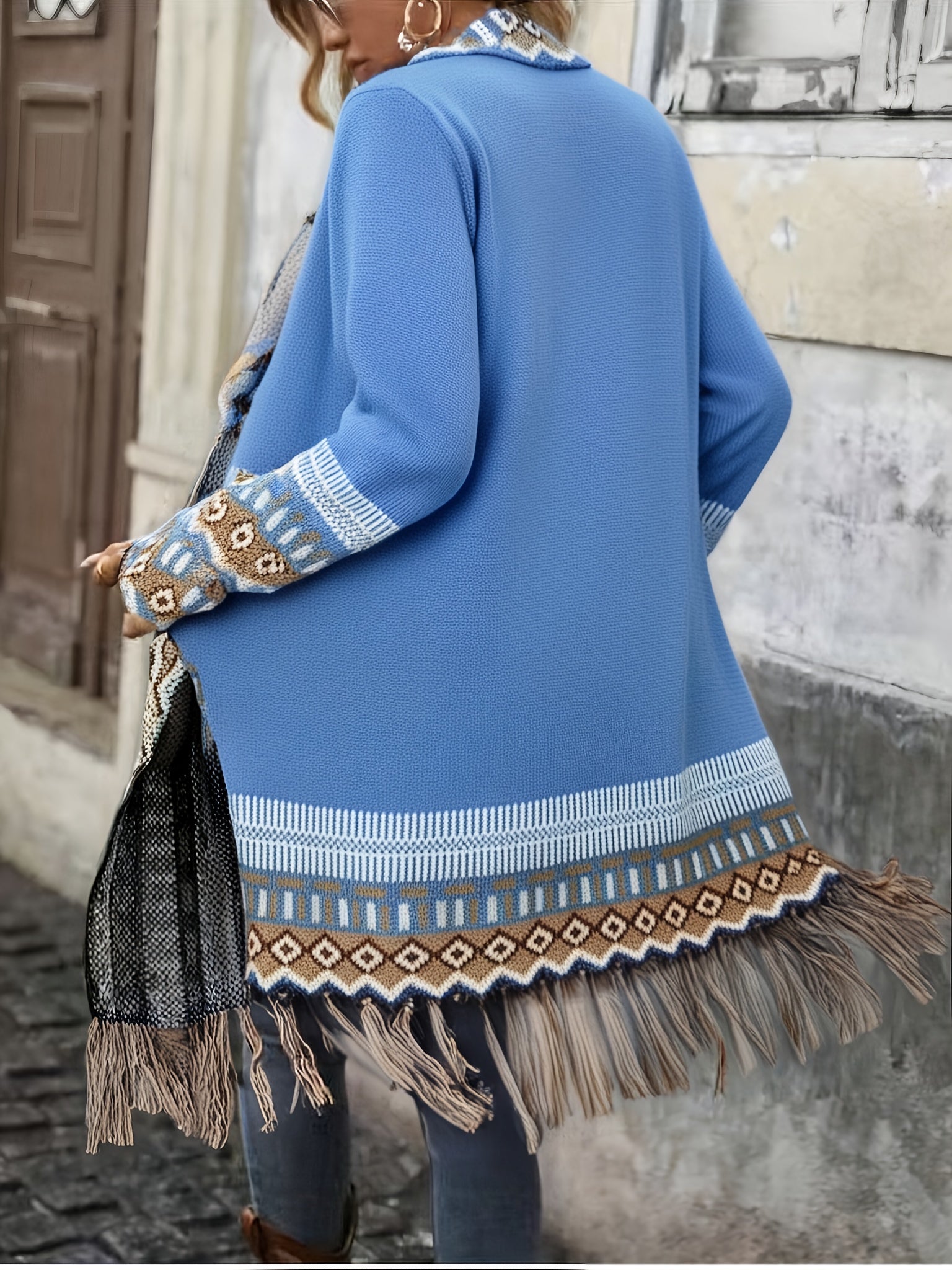 Leoria | Dames Lang Vest – Contrasterend Geometrisch Patroon, Kwastjeszoom