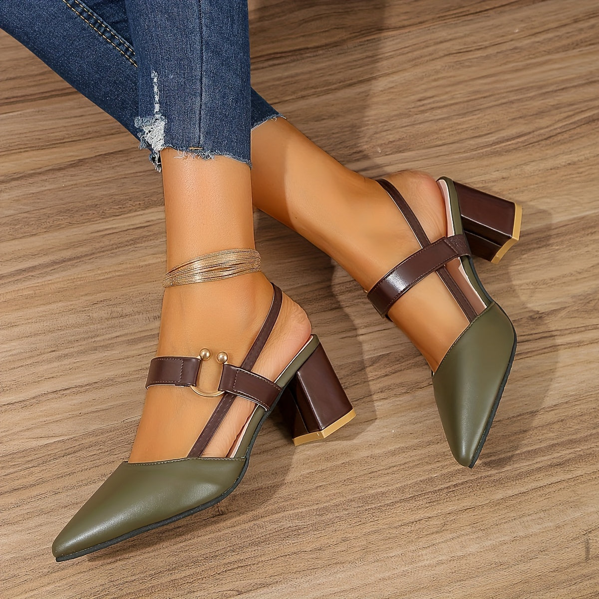 Strykko | Stilvolle orthopädische Sandalen, Blockabsatz, spitze Zehenpartie