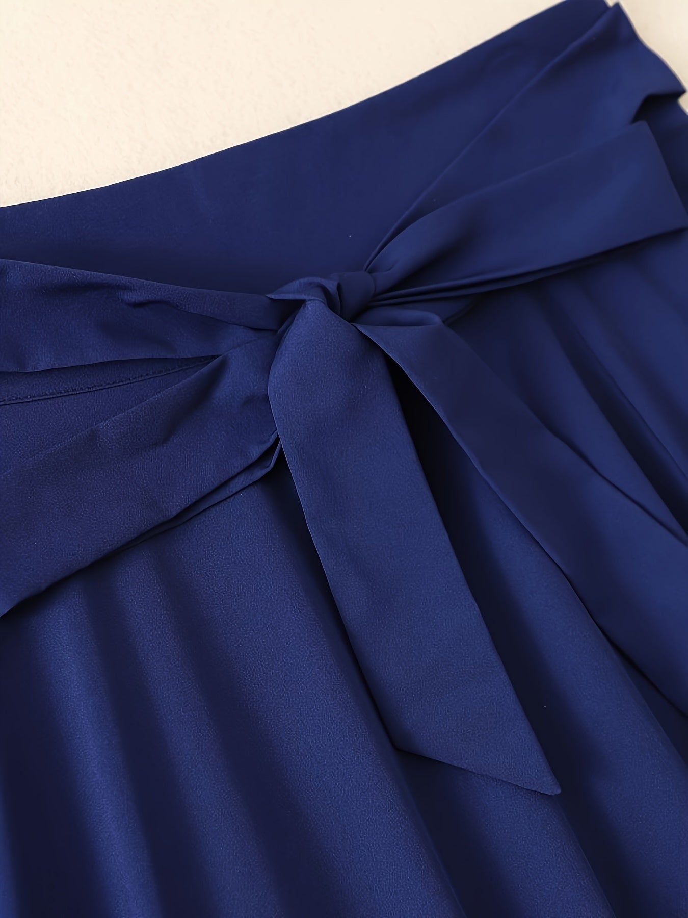 Francette | Elegante marineblauwe A-lijn maxirok met bindceintuur - Soepel, geplooid ontwerp voor dames