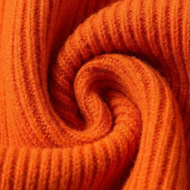 Olenka | Zachte gebreide midi-jurk voor dames – Gebreid met hoge kraag en knopen, casual elegante