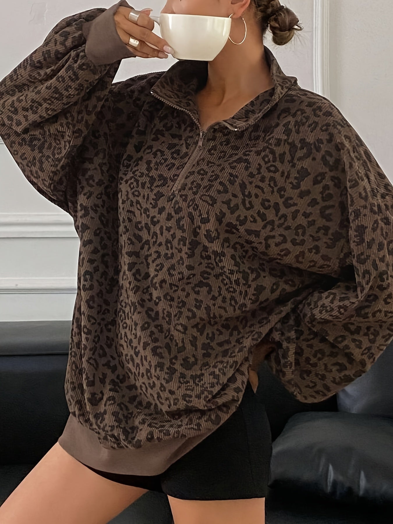 Oriella | Dames Sweatshirt met Luipaardprint en Halve Rits – Losvallende Pasvorm